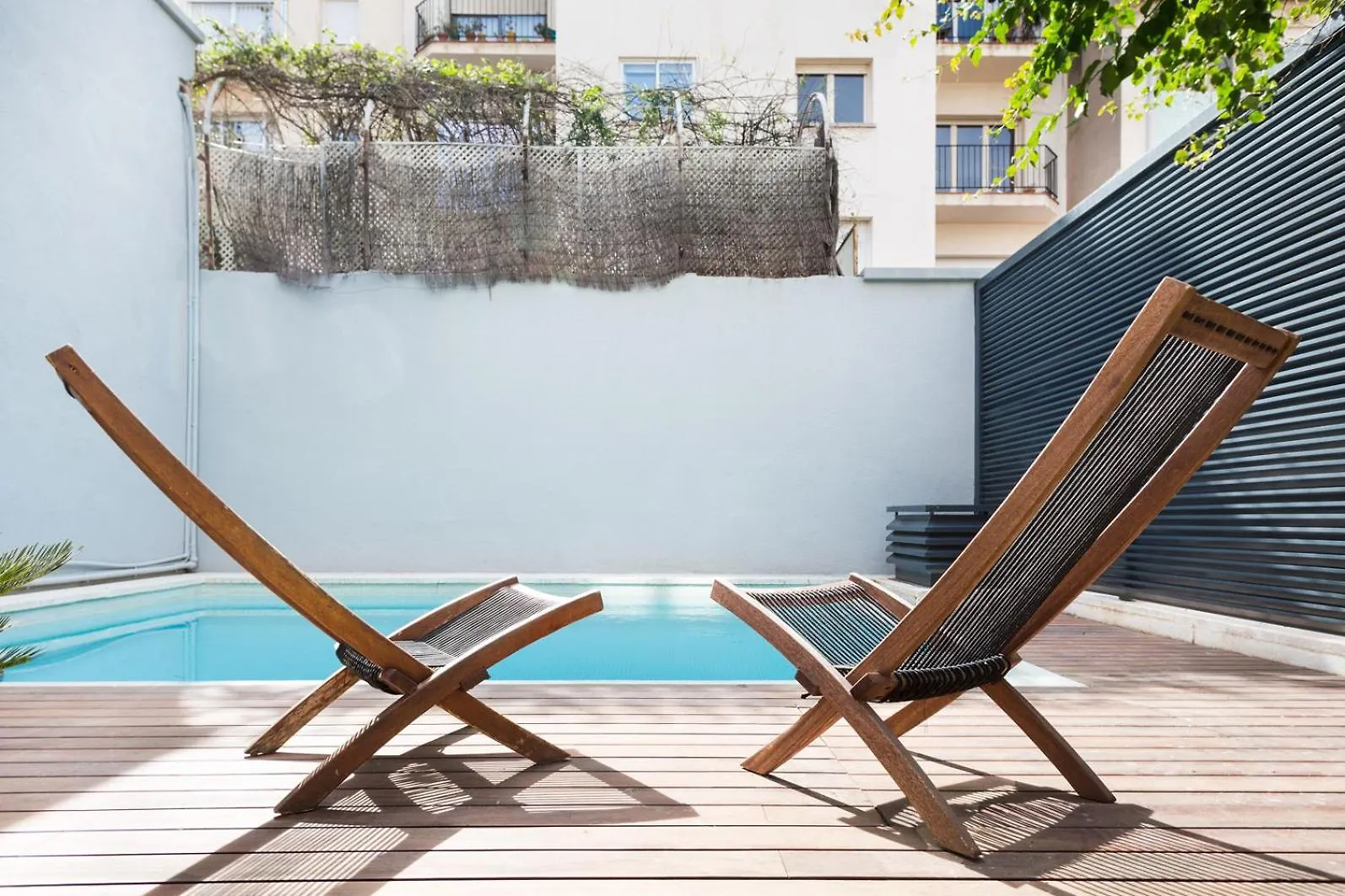 My Space Emirates - Modern Duplex With Private Garden And Swimming Pool Barcelone Espagne